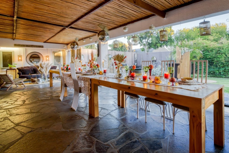 5 Bedroom Property for Sale in Panorama Western Cape